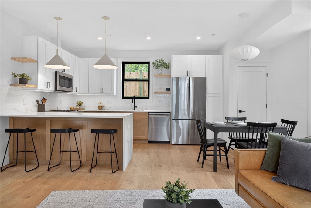 22 Spring Hill Terrace, Somerville, Massachusetts, 4 Bedrooms Bedrooms, 8 Rooms Rooms,3 BathroomsBathrooms,Residential,For Sale,Spring Hill Terrace,73533199
