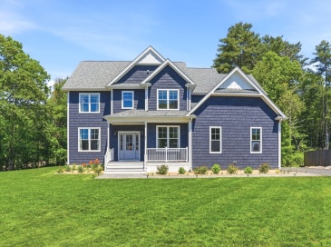 1 Park Ln, Mattapoisett, Massachusetts, 4 Bedrooms Bedrooms, 7 Rooms Rooms,2.5 BathroomsBathrooms,Residential,For Sale,Park Ln,73533492