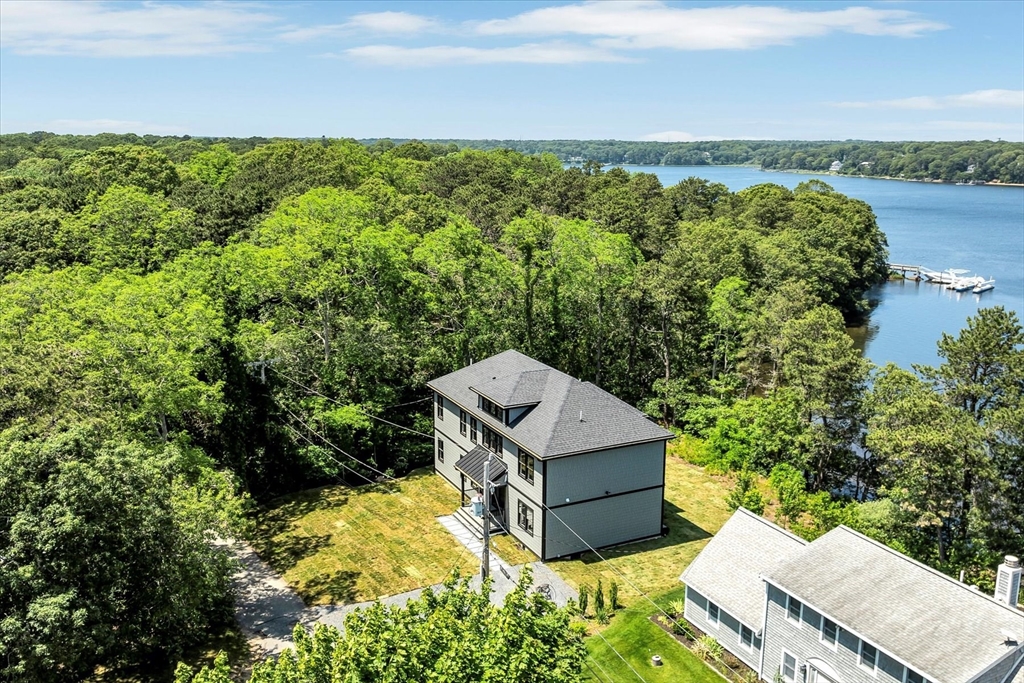 2 Buttercup Lane, Yarmouth, Massachusetts, 3 Bedrooms Bedrooms, 11 Rooms Rooms,4.5 BathroomsBathrooms,Residential,For Sale,Buttercup Lane,73533105