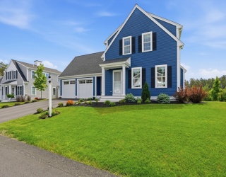 9 Blossom Dr, Plymouth, Massachusetts, 3 Bedrooms Bedrooms, 7 Rooms Rooms,3 BathroomsBathrooms,Residential,For Sale,Blossom Dr,73533197