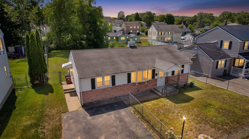 160 Burnham Road, Lowell, Massachusetts, 3 Bedrooms Bedrooms, 6 Rooms Rooms,1 BathroomBathrooms,Residential,For Sale,Burnham Road,73533222
