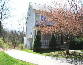 55 Church Street, Northborough, Massachusetts, 3 Bedrooms Bedrooms, 8 Rooms Rooms,2.5 BathroomsBathrooms,Residential Lease,For Rent,Church Street,73533289