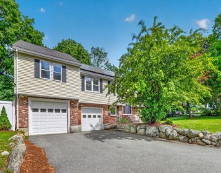 21 Hancock St, Bedford, Massachusetts, 5 Bedrooms Bedrooms, 5 Rooms Rooms,3 BathroomsBathrooms,Residential,For Sale,Hancock St,73533368