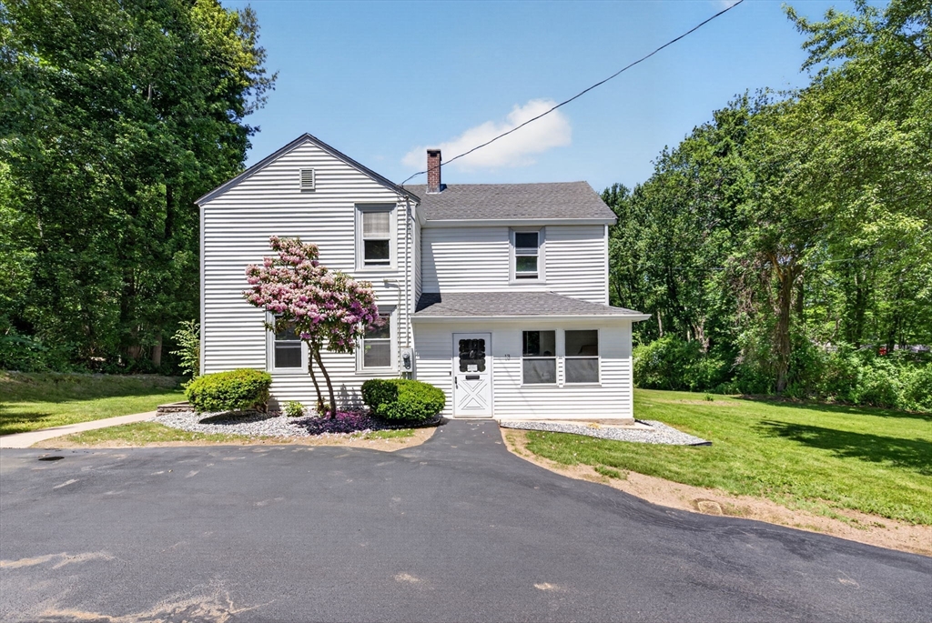 13 Percy Ave, Reading, Massachusetts, 3 Bedrooms Bedrooms, 7 Rooms Rooms,1 BathroomBathrooms,Residential,For Sale,Percy Ave,73533390