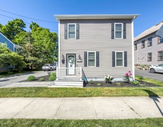 212 Main St, Fairhaven, Massachusetts, 4 Bedrooms Bedrooms, 10 Rooms Rooms,3.5 BathroomsBathrooms,Residential,For Sale,Main St,73533420