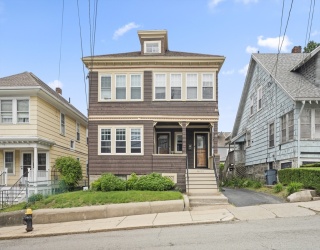 173 Train St, Boston, Massachusetts, 2 Bedrooms Bedrooms, 5 Rooms Rooms,1 BathroomBathrooms,Residential,For Sale,Train St,73533443