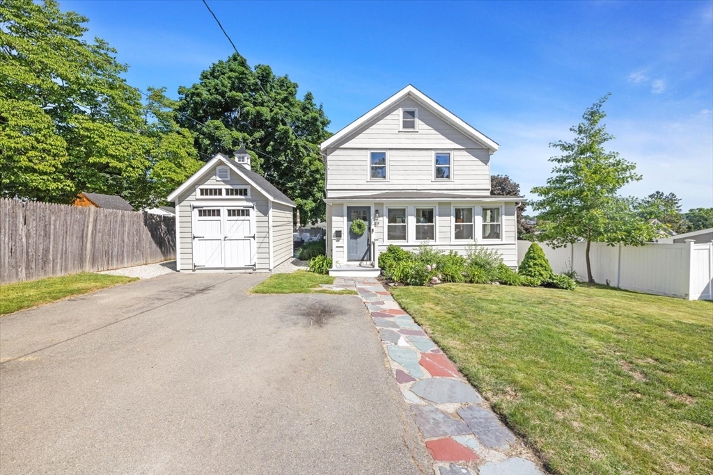 57 Clematis Ave, Weymouth, Massachusetts, 3 Bedrooms Bedrooms, 6 Rooms Rooms,1.5 BathroomsBathrooms,Residential,For Sale,Clematis Ave,73533397