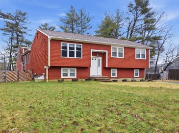 970 Crescent St, Brockton, Massachusetts, 4 Bedrooms Bedrooms, 9 Rooms Rooms,2.5 BathroomsBathrooms,Residential,For Sale,Crescent St,73498747