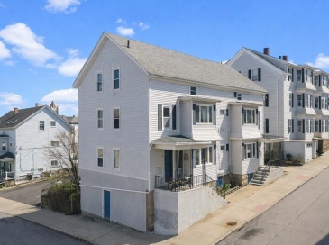 430 William St., Fall River, Massachusetts, 10 Bedrooms Bedrooms, 20 Rooms Rooms,5 BathroomsBathrooms,Residential Income,For Sale,William St.,73504214 430 William St., Fall River, Massachusetts, 10 Bedrooms Bedrooms, 20 Rooms Rooms,5 BathroomsBathrooms,Residential Income,For Sale,William St.,73504214