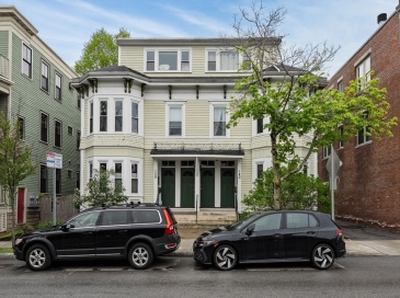 140 Huron Ave, Cambridge, Massachusetts, 3 Rooms Rooms,1 BathroomBathrooms,Residential,For Sale,Huron Ave,73516772 140 Huron Ave, Cambridge, Massachusetts, 3 Rooms Rooms,1 BathroomBathrooms,Residential,For Sale,Huron Ave,73516772