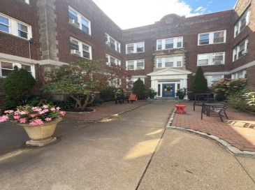 15 Ives, Beverly, Massachusetts, 1 Bedroom Bedrooms, 3 Rooms Rooms,1 BathroomBathrooms,Residential Lease,For Rent,Ives,73533516 15 Ives, Beverly, Massachusetts, 1 Bedroom Bedrooms, 3 Rooms Rooms,1 BathroomBathrooms,Residential Lease,For Rent,Ives,73533516