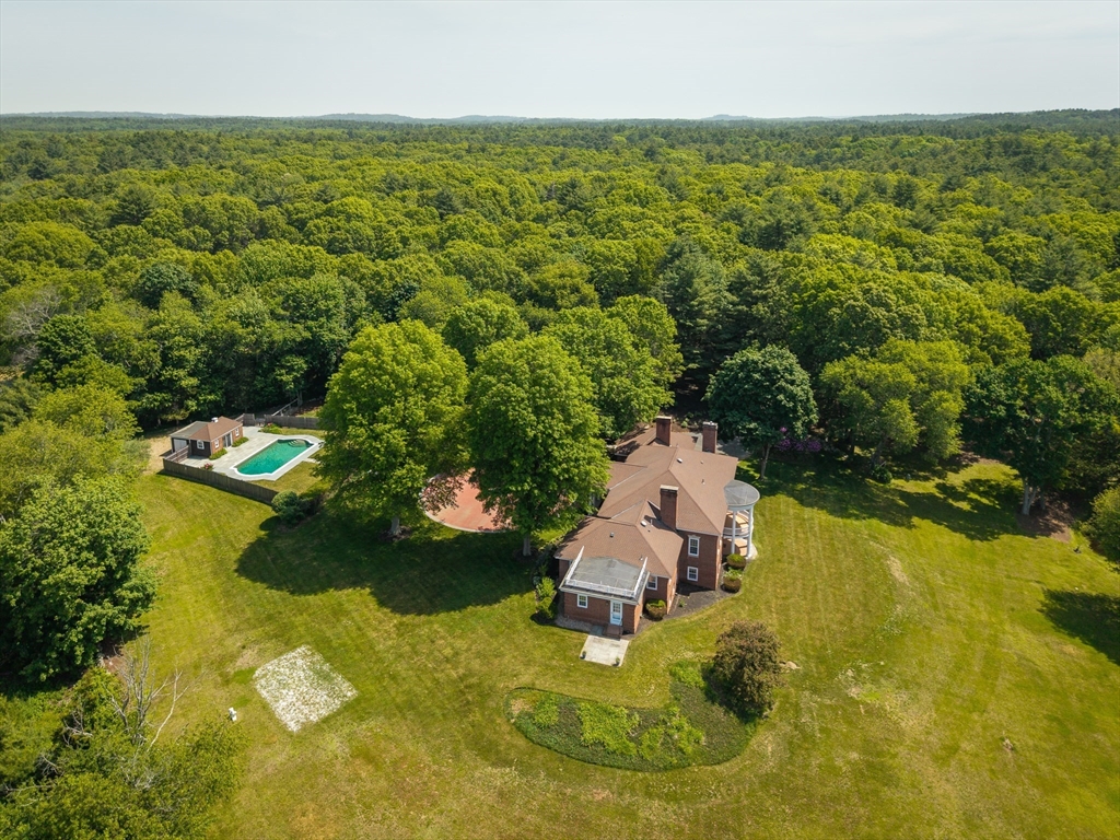 159 Woodland Mead, Hamilton, Massachusetts, 4 Bedrooms Bedrooms, 14 Rooms Rooms,6 BathroomsBathrooms,Residential,For Sale,Woodland Mead,73533514