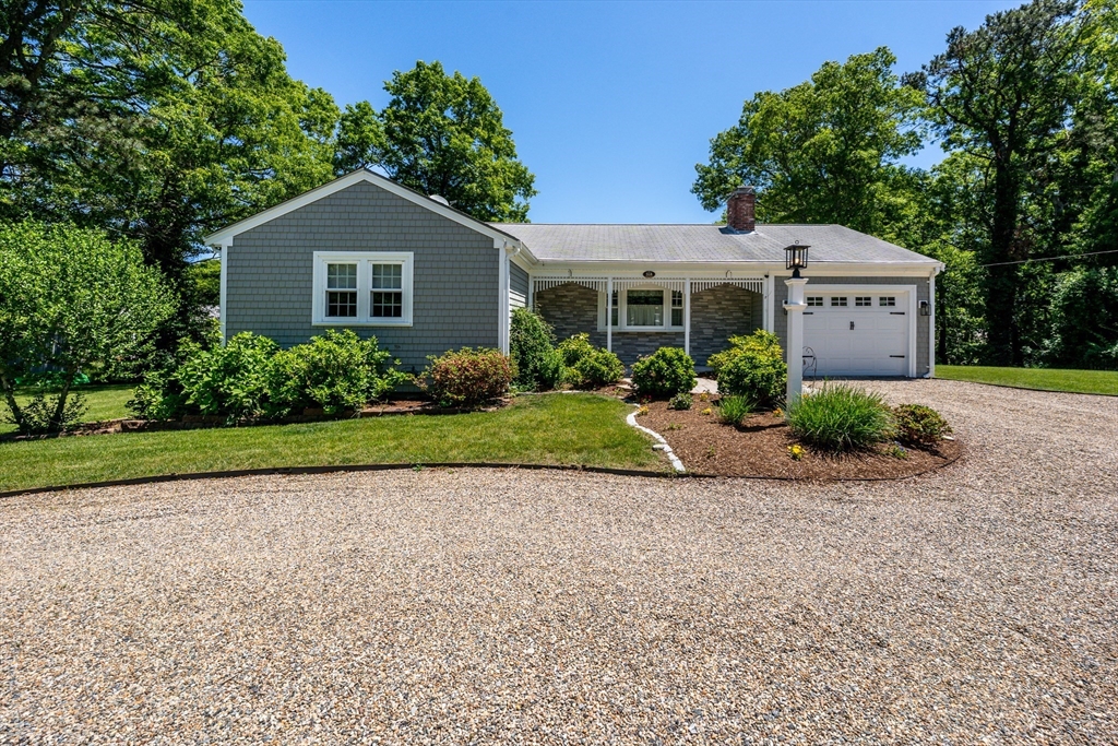 318 Airline Rd, Dennis, Massachusetts, 2 Bedrooms Bedrooms, 5 Rooms Rooms,1 BathroomBathrooms,Residential,For Sale,Airline Rd,73533533
