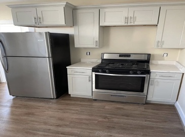 9 Rogers Ave, Lynn, Massachusetts, 4 Bedrooms Bedrooms, 6 Rooms Rooms,1 BathroomBathrooms,Residential Lease,For Rent,Rogers Ave,73533560 9 Rogers Ave, Lynn, Massachusetts, 4 Bedrooms Bedrooms, 6 Rooms Rooms,1 BathroomBathrooms,Residential Lease,For Rent,Rogers Ave,73533560