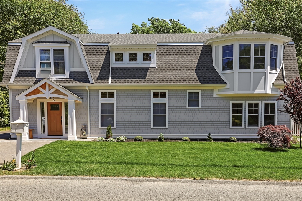 54 Robert Street, Westport, Massachusetts, 3 Bedrooms Bedrooms, 8 Rooms Rooms,3.5 BathroomsBathrooms,Residential,For Sale,Robert Street,73533566
