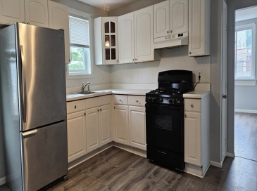 1986-1990 N Main St, Fall River, Massachusetts, 3 Bedrooms Bedrooms, 6 Rooms Rooms,1 BathroomBathrooms,Residential Lease,For Rent,N Main St,73533564 1986-1990 N Main St, Fall River, Massachusetts, 3 Bedrooms Bedrooms, 6 Rooms Rooms,1 BathroomBathrooms,Residential Lease,For Rent,N Main St,73533564