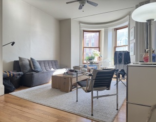 8 Garrison St, Boston, Massachusetts, 1 Bedroom Bedrooms, 3 Rooms Rooms,1 BathroomBathrooms,Residential Lease,For Rent,Garrison St,73533576