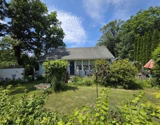 55 French Dr, Palmer, Massachusetts, 3 Bedrooms Bedrooms, 5 Rooms Rooms,1 BathroomBathrooms,Residential,For Sale,French Dr,73533586