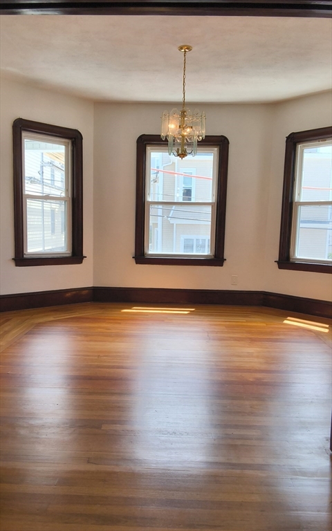 570 William St, Fall River, Massachusetts, 3 Bedrooms Bedrooms, 8 Rooms Rooms,1 BathroomBathrooms,Residential Lease,For Rent,William St,73533731
