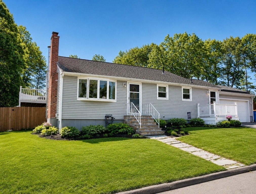 20 Millhouse Ave, Randolph, Massachusetts, 3 Bedrooms Bedrooms, 6 Rooms Rooms,2 BathroomsBathrooms,Residential,For Sale,Millhouse Ave,73521842