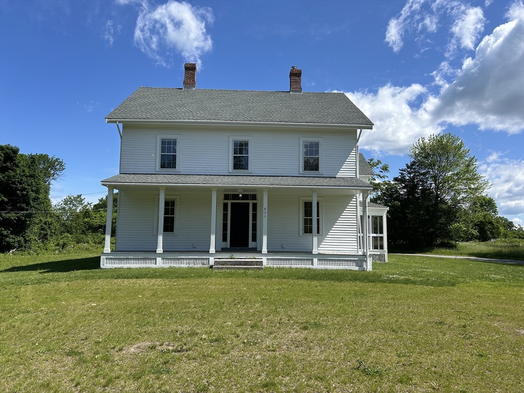 831 Lexington Rd, Concord, Massachusetts, 4 Bedrooms Bedrooms, 9 Rooms Rooms,3 BathroomsBathrooms,Residential Lease,For Rent,Lexington Rd,73533602