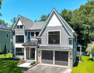 47 Rolling Lane, Needham, Massachusetts, 5 Bedrooms Bedrooms, 11 Rooms Rooms,5 BathroomsBathrooms,Residential,For Sale,Rolling Lane,73533978