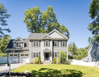 7 Perham St, Bedford, Massachusetts, 5 Bedrooms Bedrooms, 12 Rooms Rooms,4 BathroomsBathrooms,Residential,For Sale,Perham St,73533912