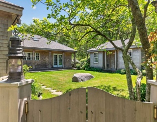 300 North Rd/18 Belhaven Way, Chilmark, Massachusetts, 4 Bedrooms Bedrooms, 10 Rooms Rooms,3.5 BathroomsBathrooms,Residential,For Sale,North Rd/18 Belhaven Way,73533644