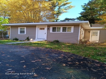 73 Laurie Ave, Abington, Massachusetts, 2 Bedrooms Bedrooms, 6 Rooms Rooms,1 BathroomBathrooms,Residential,For Sale,Laurie Ave,73534025
