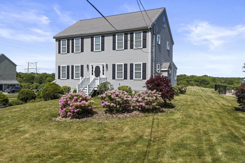 67 Franklin St, Halifax, Massachusetts, 4 Bedrooms Bedrooms, 8 Rooms Rooms,3.5 BathroomsBathrooms,Residential,For Sale,Franklin St,73533774