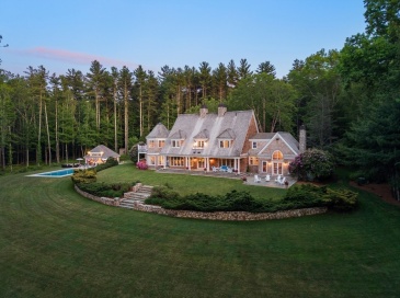 12 and 0 Hunter Dr., Marshfield, Massachusetts, 4 Bedrooms Bedrooms, 14 Rooms Rooms,4 BathroomsBathrooms,Residential,For Sale,Hunter Dr.,73534024