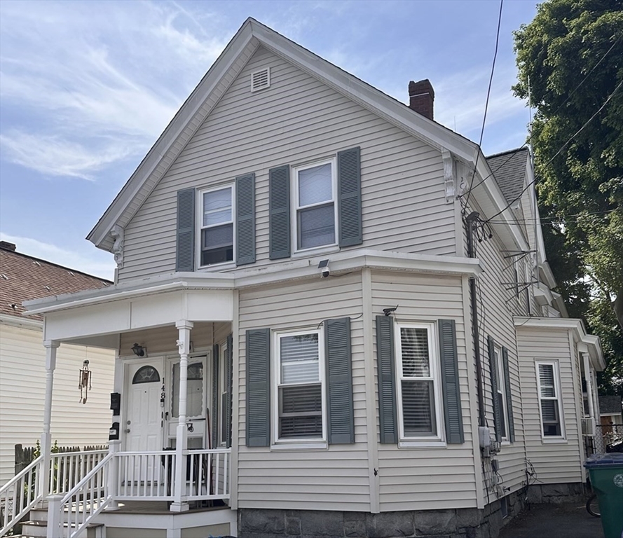 148 B St., Lowell, Massachusetts, 5 Bedrooms Bedrooms, 10 Rooms Rooms,2 BathroomsBathrooms,Residential Income,For Sale,B St.,73533801