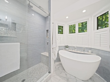 36 Maple St, Canton, Massachusetts, 2 Bedrooms Bedrooms, 5 Rooms Rooms,2.5 BathroomsBathrooms,Residential,For Sale,Maple St,73534033