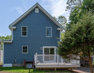 14 Wilmarth St, Attleboro, Massachusetts, 3 Bedrooms Bedrooms, 6 Rooms Rooms,2.5 BathroomsBathrooms,Residential,For Sale,Wilmarth St,73522284