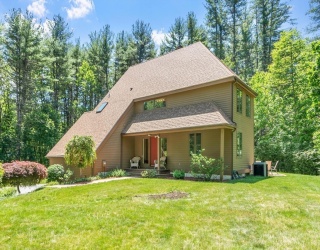 78 Carroll Dr, Carlisle, Massachusetts, 4 Bedrooms Bedrooms, 9 Rooms Rooms,3 BathroomsBathrooms,Residential,For Sale,Carroll Dr,73533615