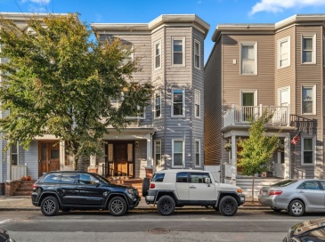 76 Marine Road, Boston, Massachusetts, 3 Bedrooms Bedrooms, 5 Rooms Rooms,1 BathroomBathrooms,Residential Lease,For Rent,Marine Road,73526870