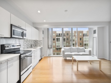 2 Earhart St, Cambridge, Massachusetts, 1 Bedroom Bedrooms, 2 Rooms Rooms,1 BathroomBathrooms,Residential Lease,For Rent,Earhart St,73516617