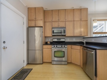 3 Leeds St, Boston, Massachusetts, 1 Bedroom Bedrooms, 5 Rooms Rooms,1 BathroomBathrooms,Residential Lease,For Rent,Leeds St,73517950