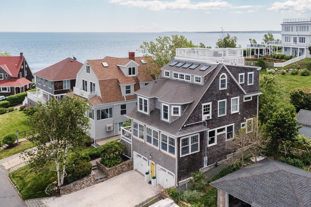 46 Holbrook Ave, Hull, Massachusetts, 4 Bedrooms Bedrooms, 6 Rooms Rooms,2.5 BathroomsBathrooms,Residential,For Sale,Holbrook Ave,73533854