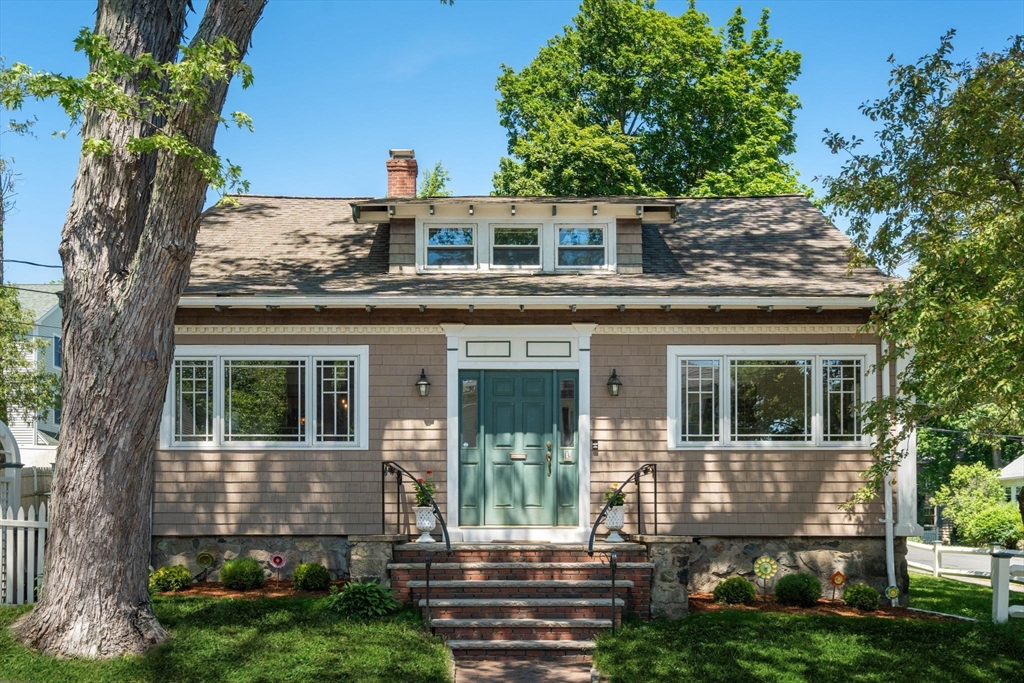 3 Chase Ave, Lexington, Massachusetts, 3 Bedrooms Bedrooms, 8 Rooms Rooms,2 BathroomsBathrooms,Residential,For Sale,Chase Ave,73533707