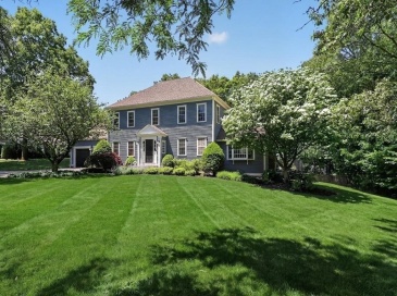 14 Isaac Sprague Drive, Hingham, Massachusetts, 4 Bedrooms Bedrooms, 13 Rooms Rooms,4 BathroomsBathrooms,Residential,For Sale,Isaac Sprague Drive,73533870