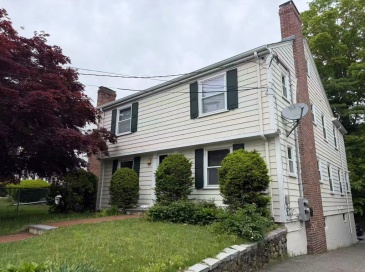 10 Willow, Newton, Massachusetts, 2 Bedrooms Bedrooms, 3 Rooms Rooms,1 BathroomBathrooms,Residential Lease,For Rent,Willow,73534059 10 Willow, Newton, Massachusetts, 2 Bedrooms Bedrooms, 3 Rooms Rooms,1 BathroomBathrooms,Residential Lease,For Rent,Willow,73534059