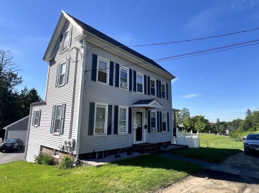 162 North Ave, Haverhill, Massachusetts, 2 Bedrooms Bedrooms, 5 Rooms Rooms,1 BathroomBathrooms,Residential Lease,For Rent,North Ave,73533980 162 North Ave, Haverhill, Massachusetts, 2 Bedrooms Bedrooms, 5 Rooms Rooms,1 BathroomBathrooms,Residential Lease,For Rent,North Ave,73533980