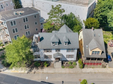 9 Parkwood Ter, Boston, Massachusetts, 9 Bedrooms Bedrooms, 16 Rooms Rooms,3 BathroomsBathrooms,Residential Income,For Sale,Parkwood Ter,73534068 9 Parkwood Ter, Boston, Massachusetts, 9 Bedrooms Bedrooms, 16 Rooms Rooms,3 BathroomsBathrooms,Residential Income,For Sale,Parkwood Ter,73534068