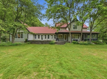 18 Eveningstar Dr, Amherst, Massachusetts, 4 Bedrooms Bedrooms, 11 Rooms Rooms,3.5 BathroomsBathrooms,Residential,For Sale,Eveningstar Dr,73534074