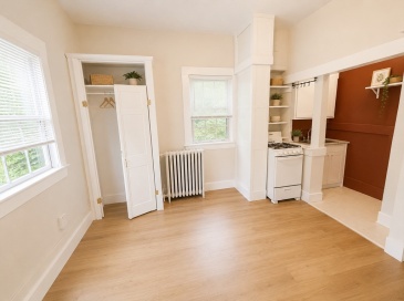 35 Chestnut Hill Avenue, Boston, Massachusetts, 4 Rooms Rooms,1 BathroomBathrooms,Residential Lease,For Rent,Chestnut Hill Avenue,73534102