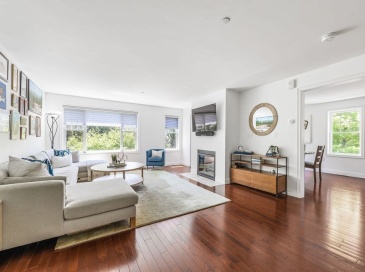 30 Webster St, Needham, Massachusetts, 4 Bedrooms Bedrooms, 7 Rooms Rooms,3 BathroomsBathrooms,Residential,For Sale,Webster St,73533930