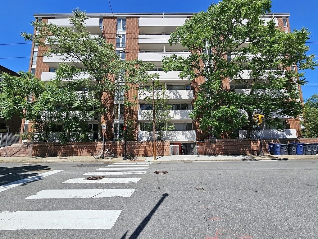29 Concord Ave, Cambridge, Massachusetts, 1 Bedroom Bedrooms, 1 Room Rooms,1 BathroomBathrooms,Residential,For Sale,Concord Ave,73534346