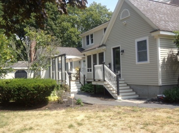162 Middlesex Ave, Wilmington, Massachusetts, 3 Bedrooms Bedrooms, 8 Rooms Rooms,2 BathroomsBathrooms,Residential Lease,For Rent,Middlesex Ave,73534366