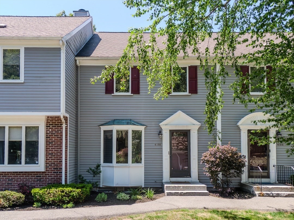 4105 Woodbridge Road, Peabody, Massachusetts, 2 Bedrooms Bedrooms, 7 Rooms Rooms,2.5 BathroomsBathrooms,Residential,For Sale,Woodbridge Road,73534170